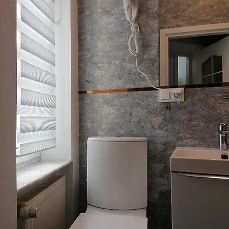 Tulip - 5 Ze Wspolna Lazienka I Kuchnia Stettino