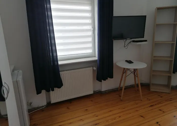 Tulip - 5 Ze Wspolna Lazienka I Kuchnia * Szczecin