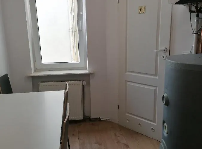 Tulip - 5 Ze Wspolna Lazienka I Kuchnia