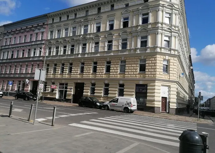 Tulip - 5 Ze Wspolna Lazienka I Kuchnia