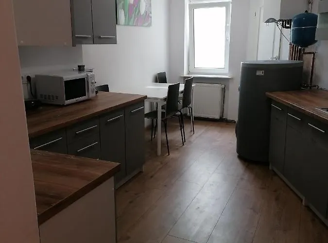 Tulip - 5 Ze Wspolna Lazienka I Kuchnia Appartement