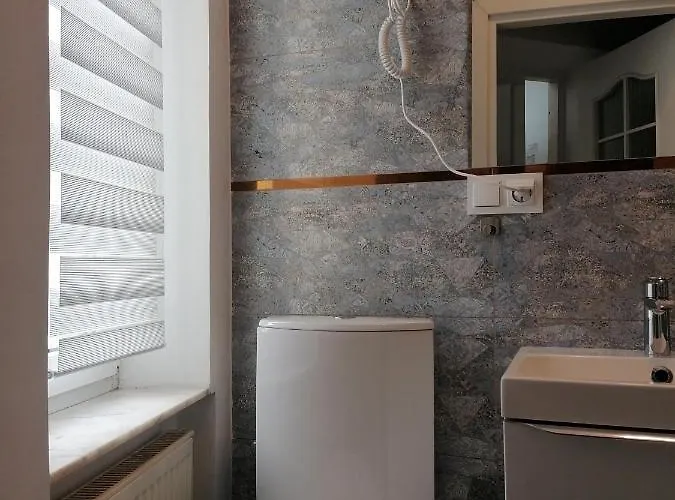 Tulip - 5 Ze Wspolna Lazienka I Kuchnia Szczecin