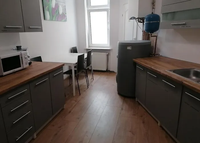 Apartman Tulip - 5 Ze Wspolna Lazienka I Kuchnia Szczecin