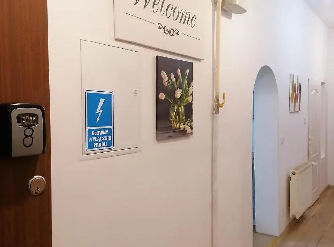 Tulip - 5 Ze Wspolna Lazienka I Kuchnia *